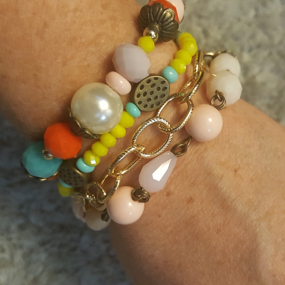 Multicolor Bangle Bracelet - Picture 2 of 3